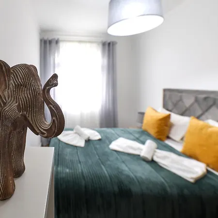 Quartos Da Tia Laura Homestay Nazare