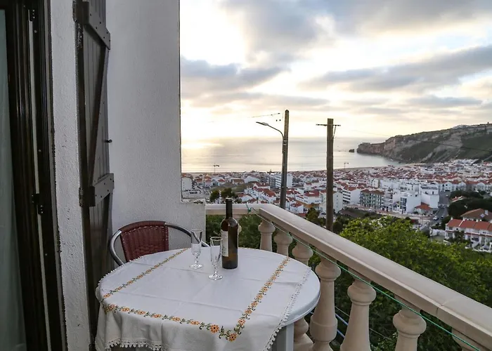 Manelmar Проживание в семье Назаре