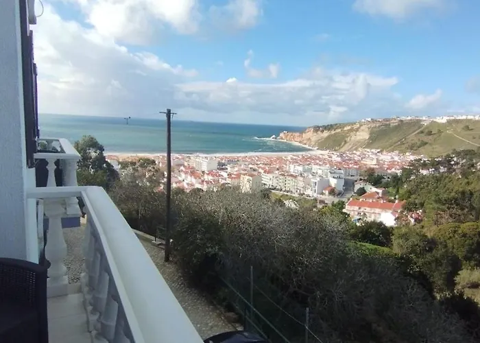 Проживание в семье Manelmar Назаре